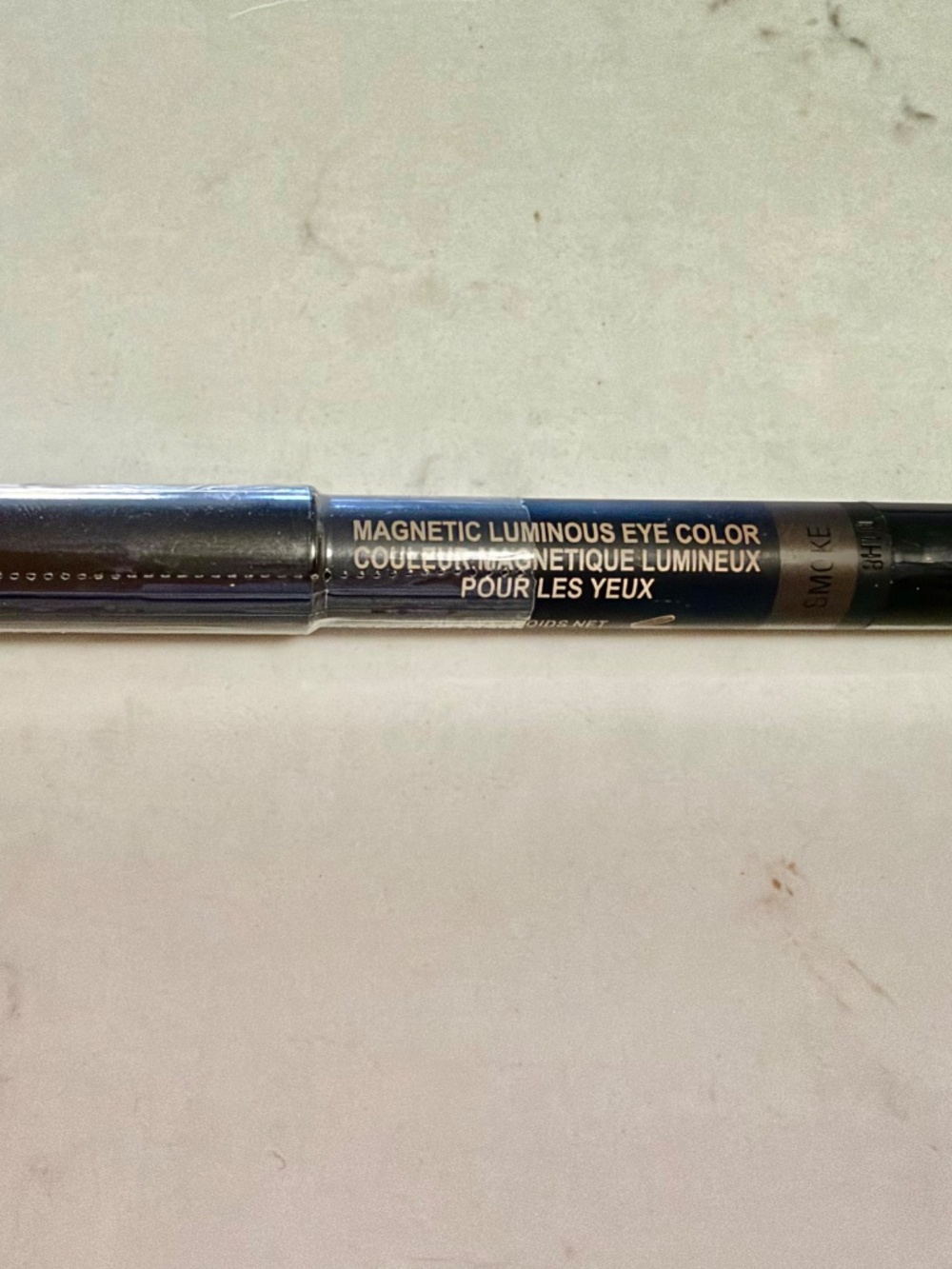 NUDESTIX Magnetic Luminous Eye Color – Smoke | NEW & SEALED - Picture 4 of 5